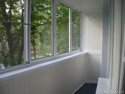 Внутренняя отделка балкона пластиком от компании алькор-стро.