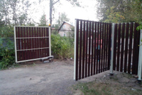 Ворота из металлического штакетника шириной 3,5 метра