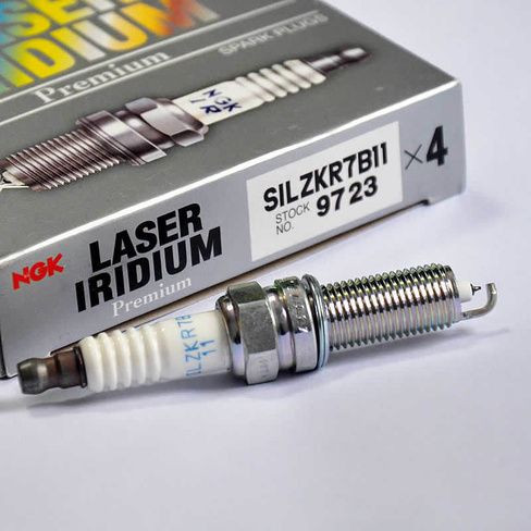 Свеча зажигания NGK Laser Iridium SILZKR7B11 (9723)