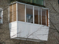 Остекление балконов и лоджий алюминиевым профилем с внутренней отделкой