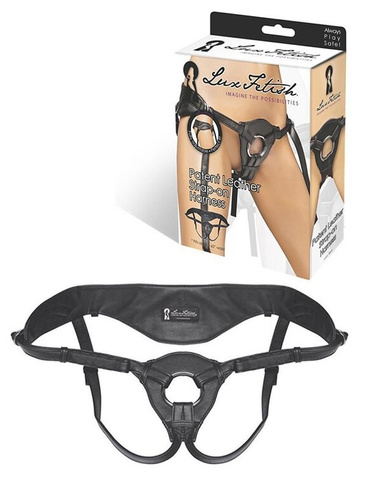 Трусики для страпона из патентованной кожи Patent Leather Strap-On Harness – черный Lux Fetish