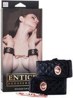 Наручники Entice Universal Cuff Links с золотистой металлической застежкой – черные California Exotic Novelties